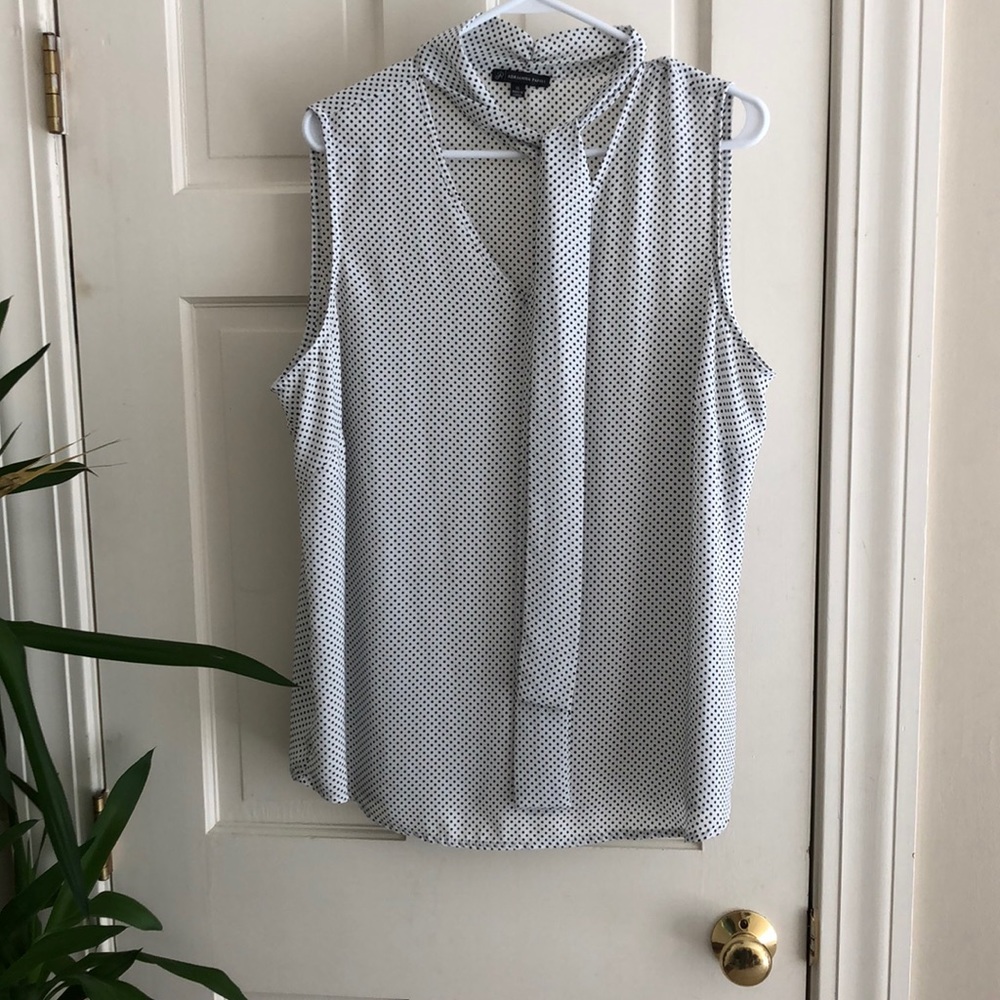 Adrianna Papell polka dot blouse size XL
